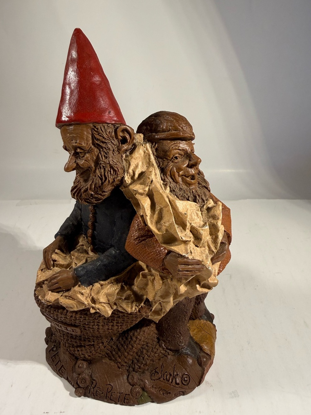 Vintage Retired 1990 Tom Clark Pete & Re-Pete 8" Gnome wood Pecan Figurine 5121